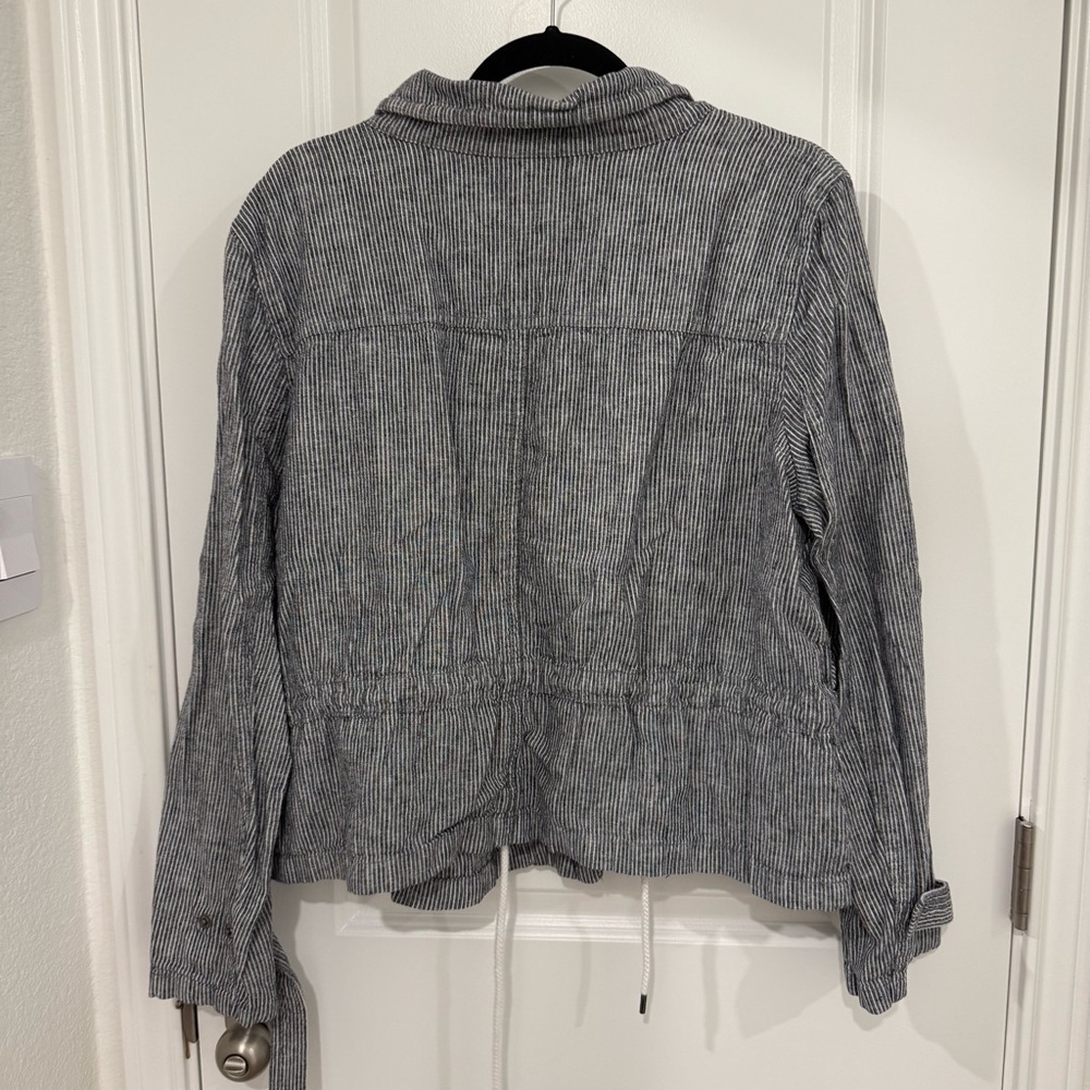 LOFT Striped Gray Linen Blend lightweight Jacket Size Large Fall Travel Coastal - Picture 2 of 8